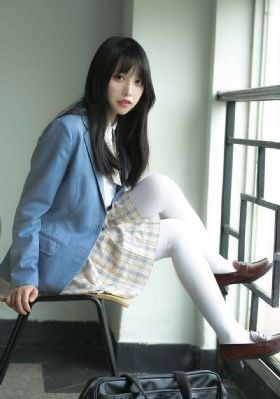 欧美丰满大屁股丁字裤秀_1080在线手机播放
