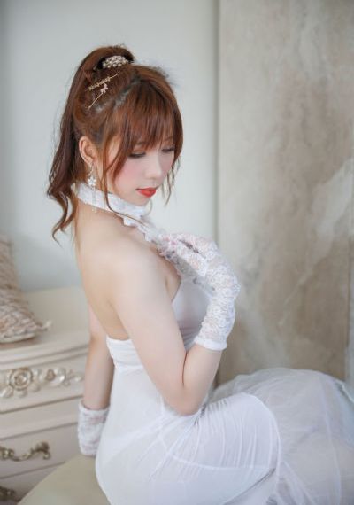 制服中文字幕一区二区_BD英语手机免费观看完整